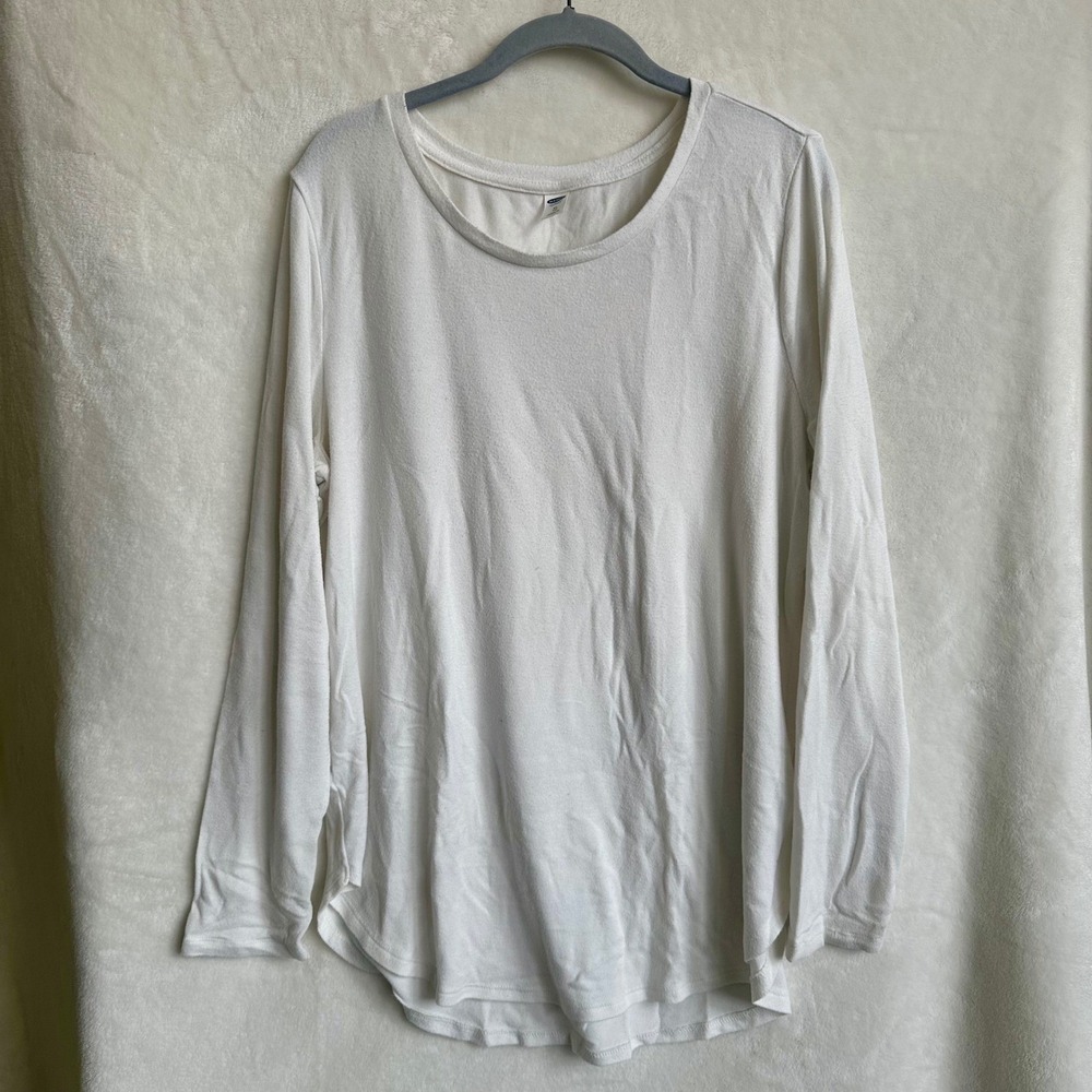 Old Navy Off White‎ Long Sleeve Tee Scoop Neck Curved High Low Hem XL Flaw Spot